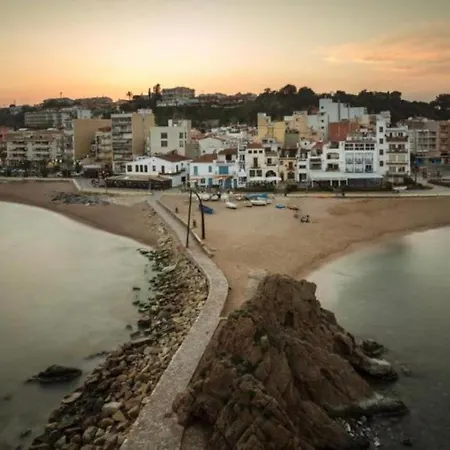 Holiday home Sa Caseta Prop De Mar Relax En El Centro Del Pueblo Blanes